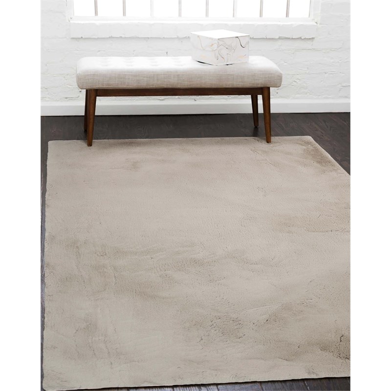Linon Maven Faux Rabbit Polyester 5'x7' Area Rug in Pale Gray