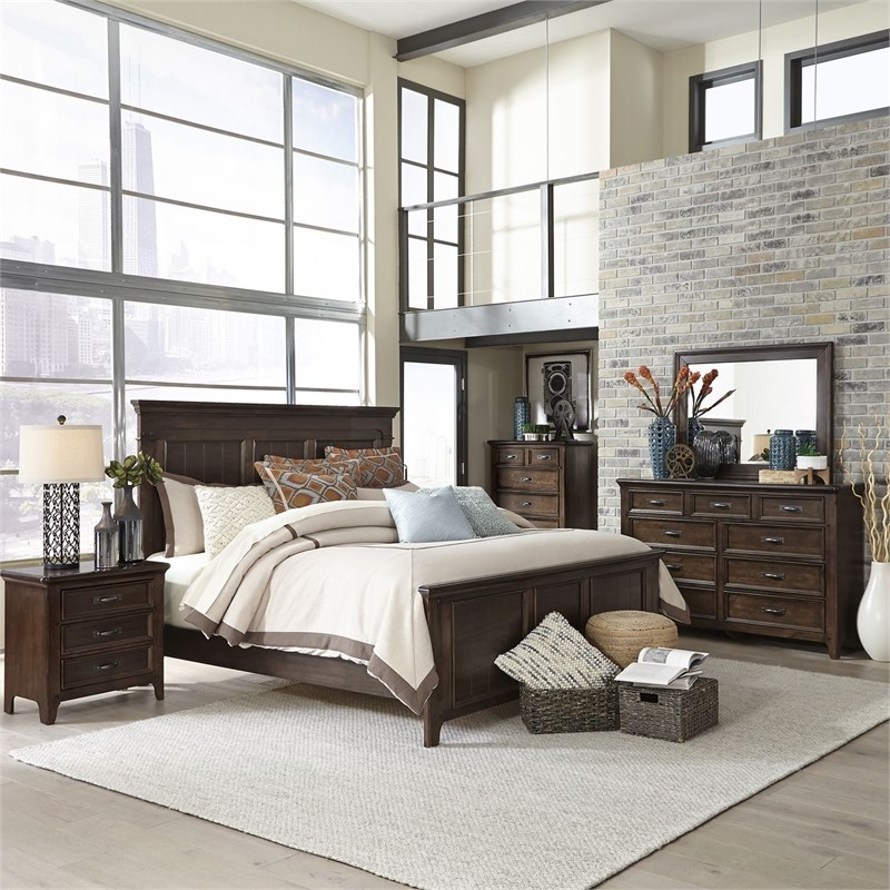 2 Piece Wooden Bedroom Set of Queen Panel Bed with 5 Drawer Chest