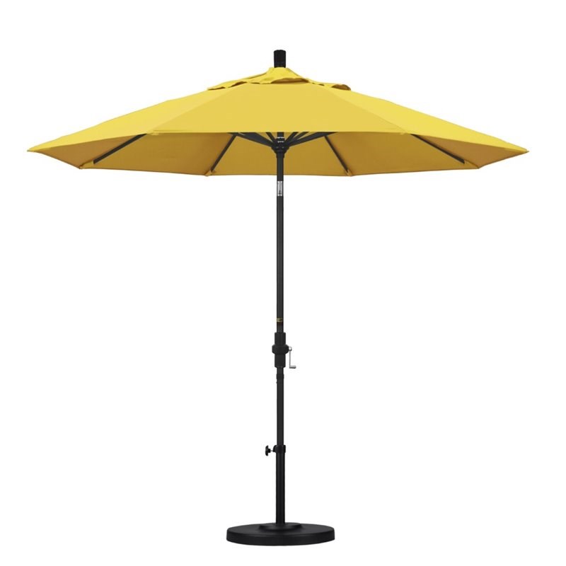 California Umbrella 9' Patio Umbrella in Lemon