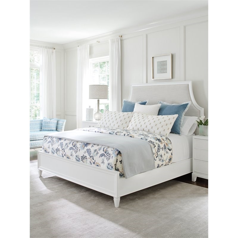 Lexington Inverness Wood Upholstered King Bed in White/Winter Wheat