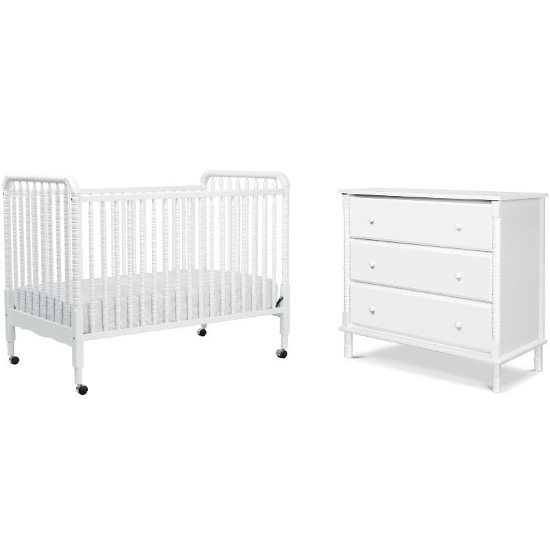 crib and matching dresser