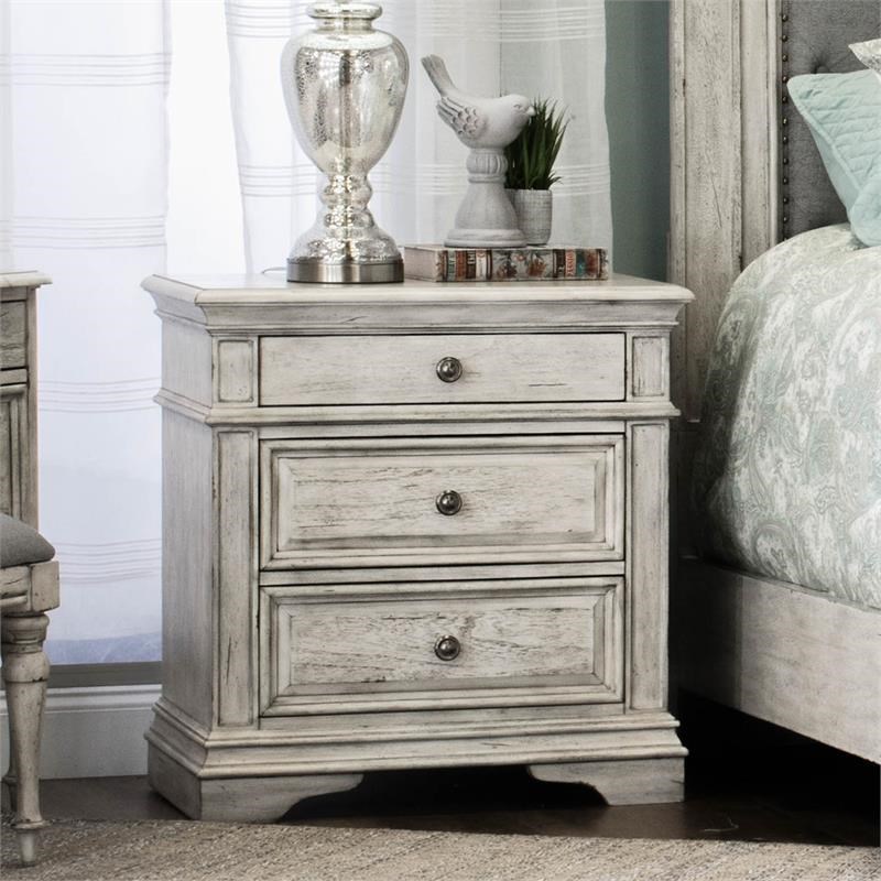 Highland Park Rustic Ivory Wood 3-drawer Nightstand | Homesquare