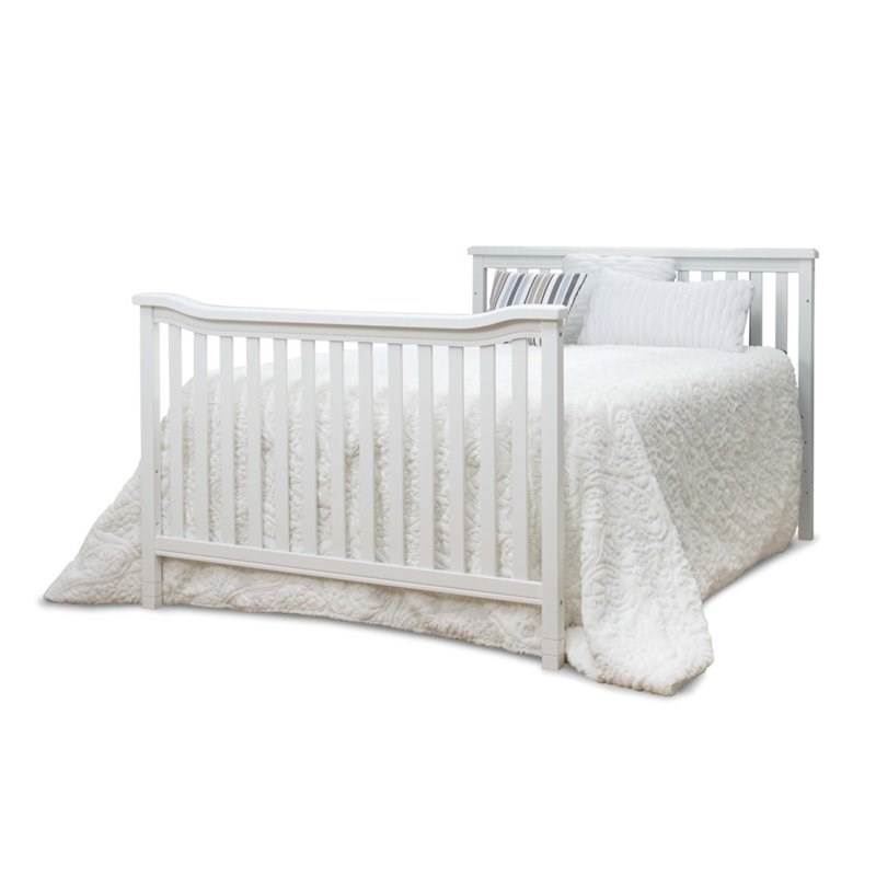 Sorelle Berkley Flat Top Crib in White