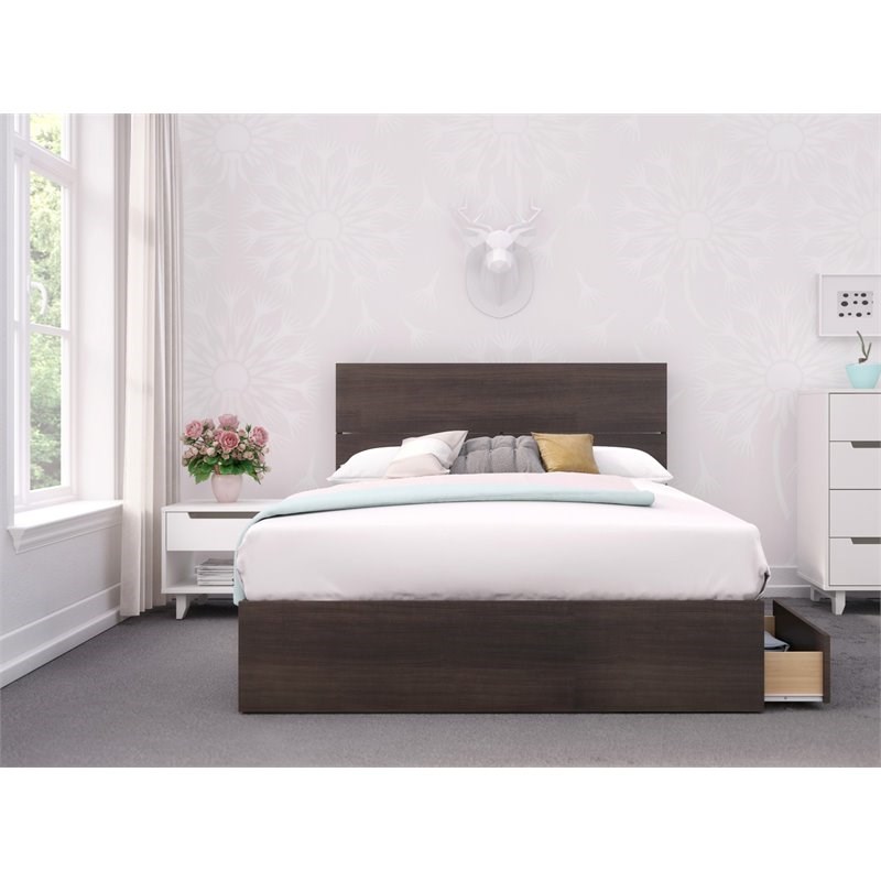 Pristine 3 Piece Full Size Bedroom Set Ebony & White