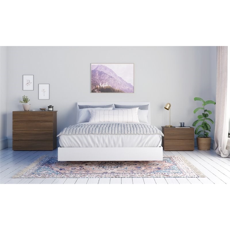Solstice 4 Piece Queen Size Bedroom Set  Walnut and White