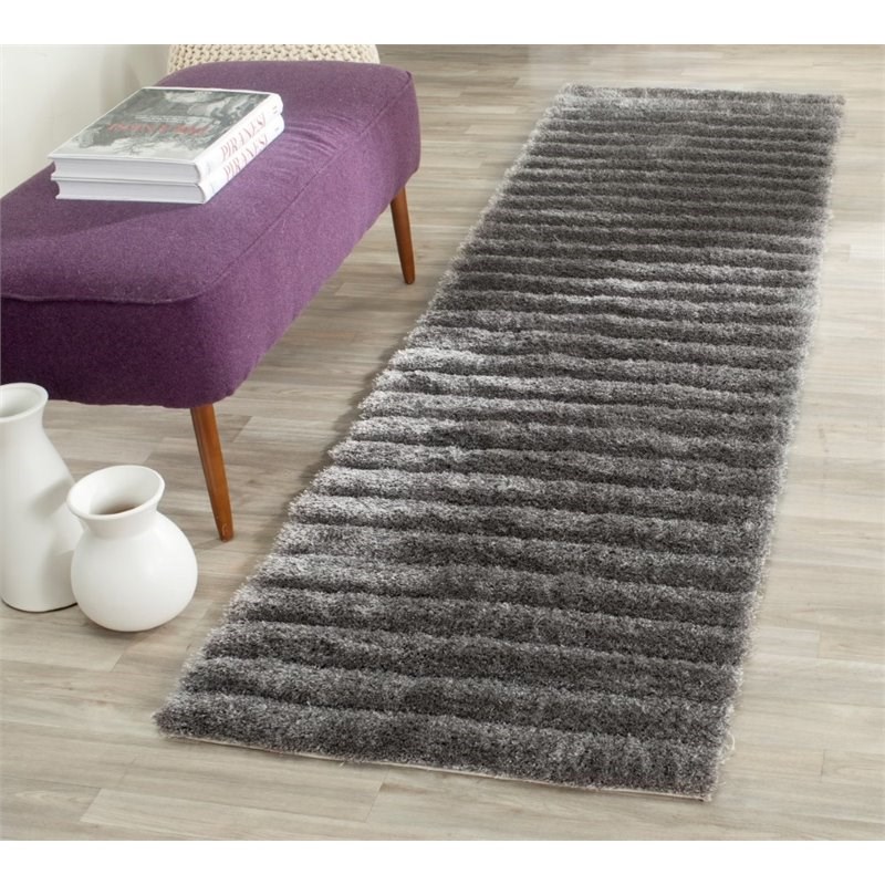 Safavieh 3D Shag 6' Round Hand Tufted Rug in Silver