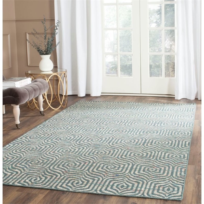 Safavieh Straw Patch 4' X 6' Hand Woven Flatweave Rug in Blue