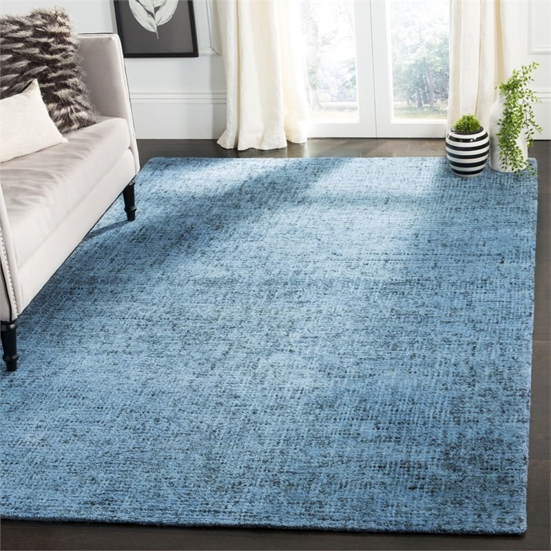Safavieh Abstract 5' x 8' Hand Tufted Wool Rug in Blue