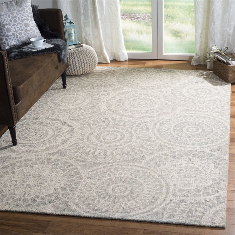 Safavieh Abstract 5' x 8' Hand Tufted Wool Rug in Ivory and Gray