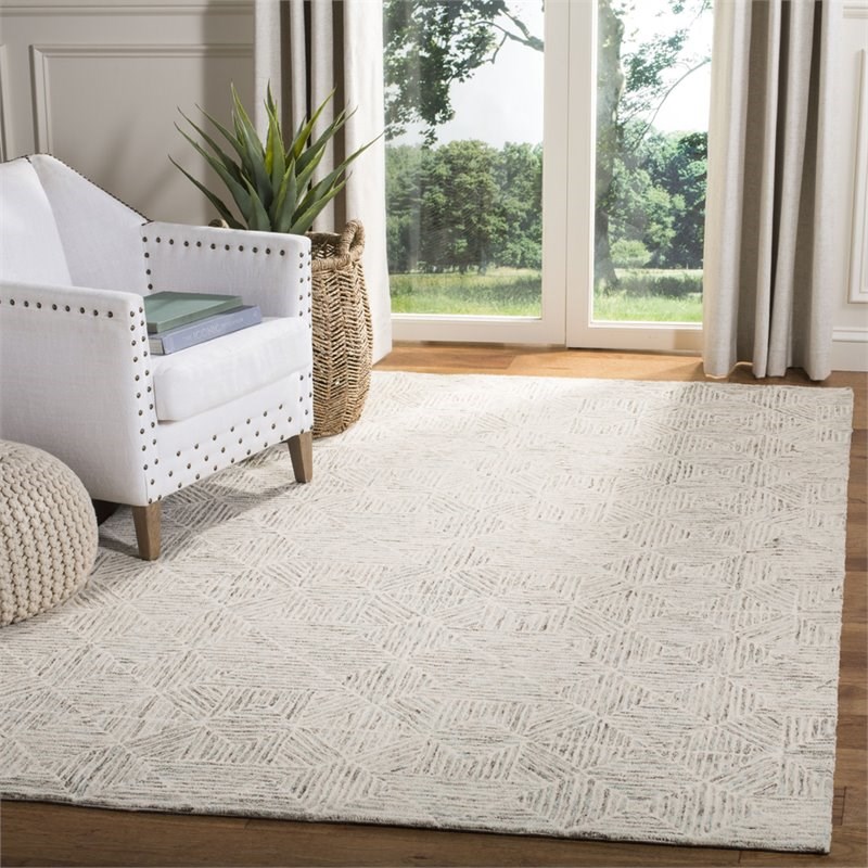 Safavieh Abstract 5' x 8' Hand Tufted Wool Rug in Ivory