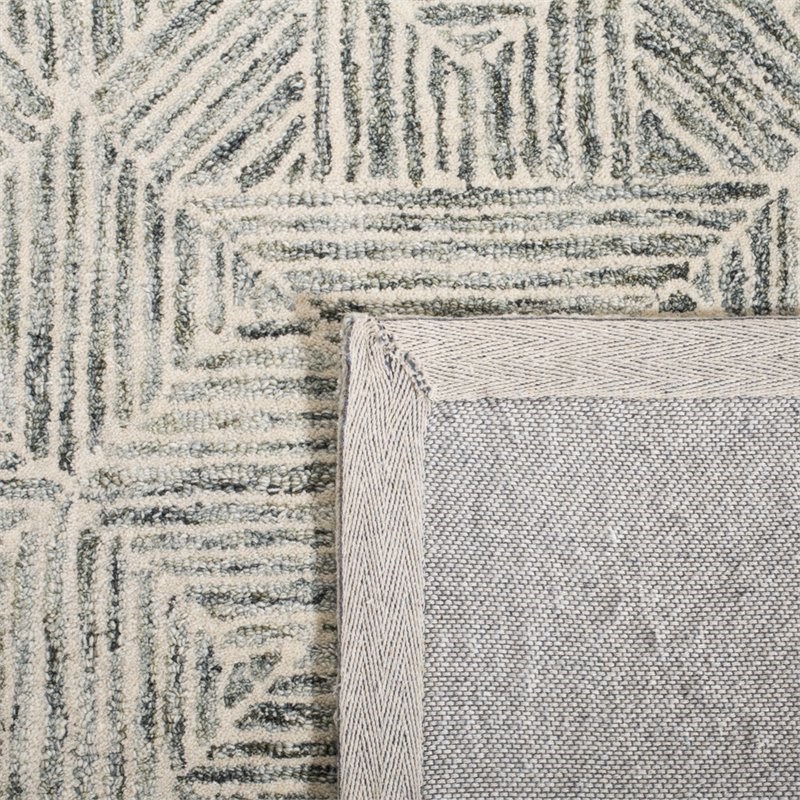 Safavieh Abstract 6' x 9' Hand Tufted Wool Rug in Light Green