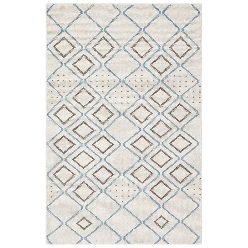 Safavieh Stone Wash 4' x 6' Hand Knotted Rug in Ivory and Blue