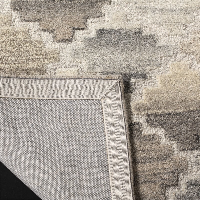 Safavieh Wyndham 5' x 8' Hand Tufted Wool Rug in Gray and Taupe