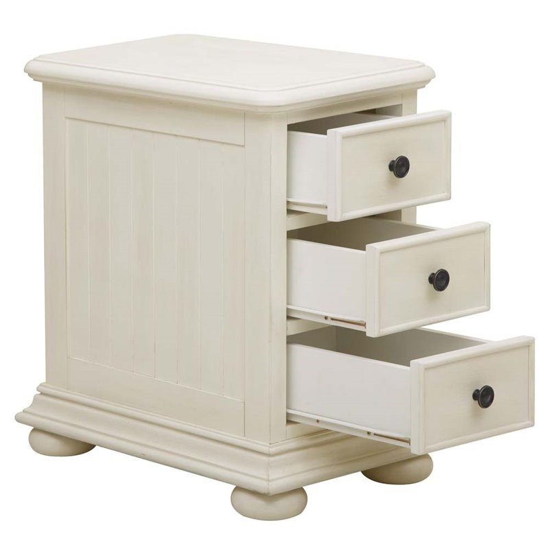 Coastal Chairside Wood Chest in White Linen