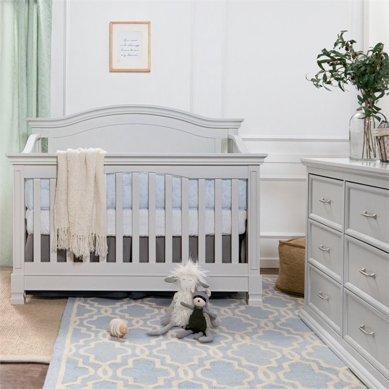 Million Dollar Baby Classic Louis 4 in 1 Convertible Crib in Cloud Gray