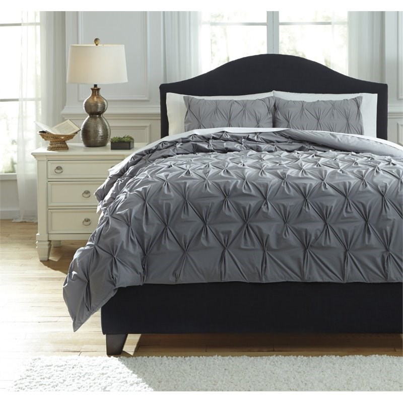 ashley furniture rimy queen comforter set in gray - q756023q