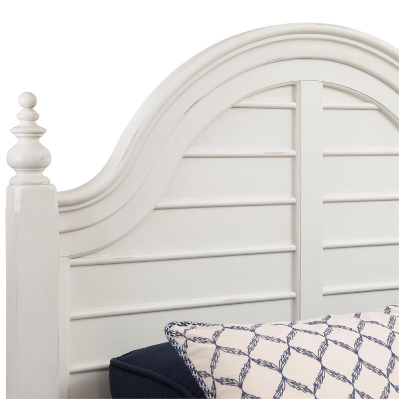 Rodanthe Dove White Queen Wood Panel Bed
