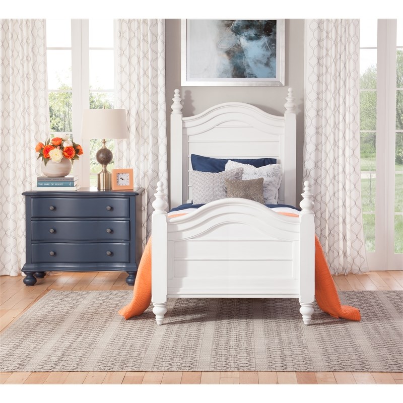 Rodanthe Twin Size Dove White Wood Panel Bed