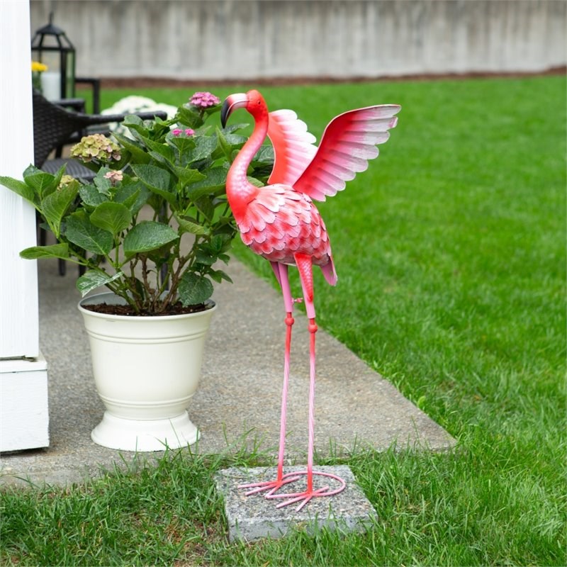 Zingz & Thingz Flying Flamingo Metal Decor in Pink