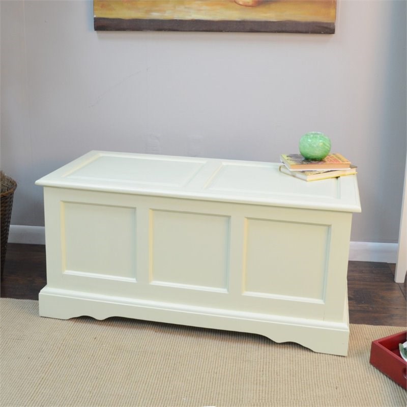 Carolina Classics Ingrid Blanket Chest in Antique White Homesquare