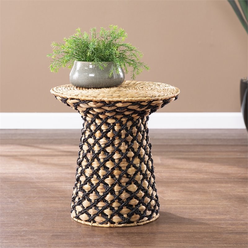 SEI Furniture Bogardy Round Rattan Woven Side Table in Natural and ...