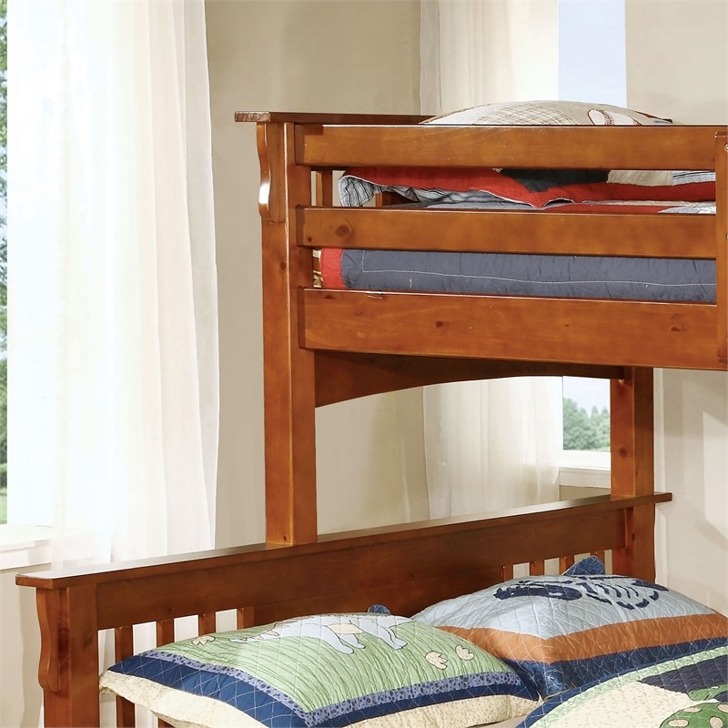 Furniture of America Roderick Wood Twin XL over Queen Bunk Bed in Oak Homesquare