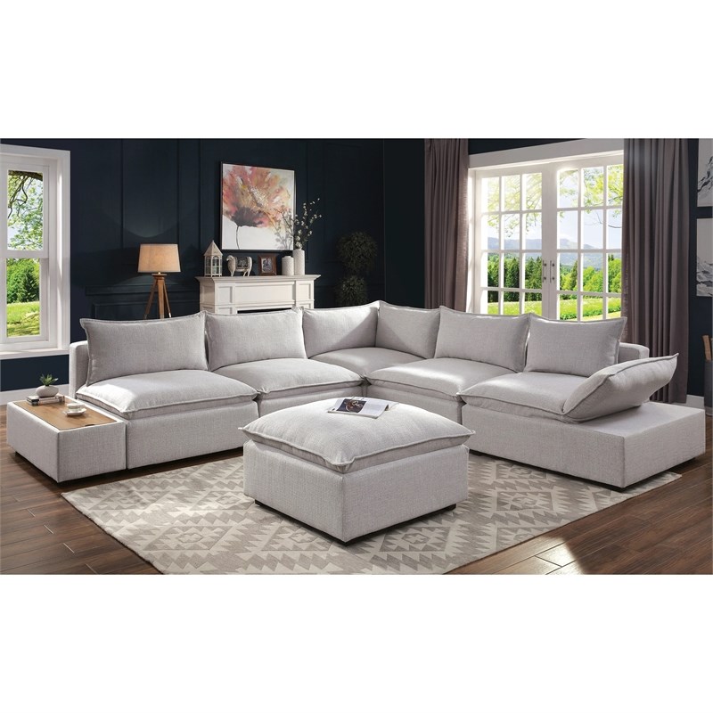 Furniture of America Capler Fabric Sectional with Ottoman in Light Gray