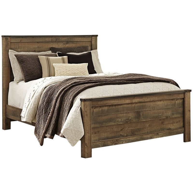 Bowery Hill Farmhouse Queen Panel Bed in Brown Homesquare
