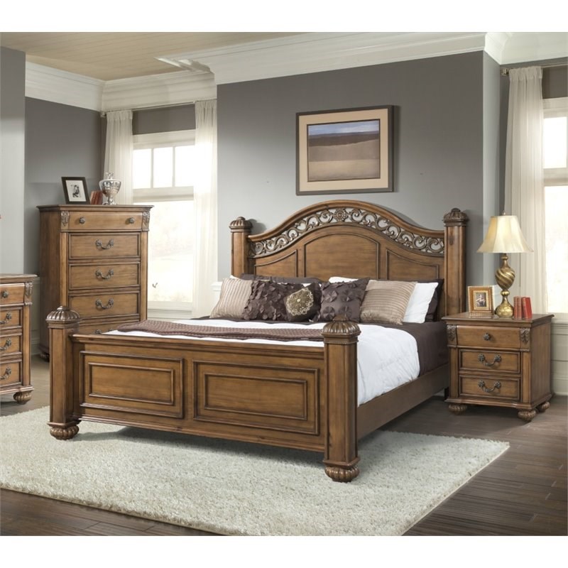 Bowery Hill 3 Piece King Bedroom Set in Oak | Homesquare