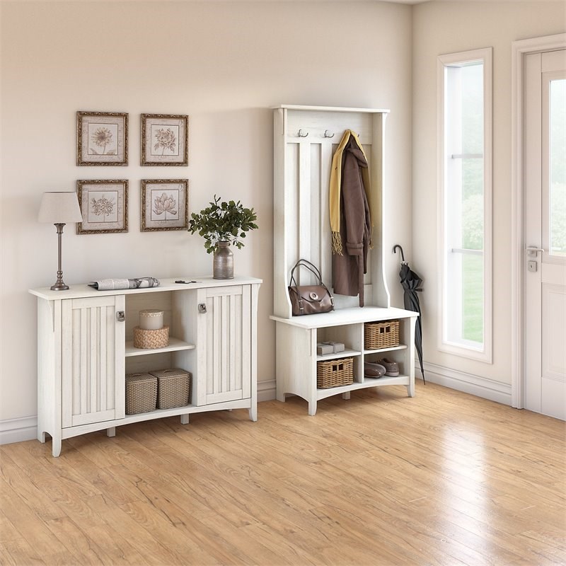 Bowery Hill Furniture Salinas Entryway Storage Set in Antique White