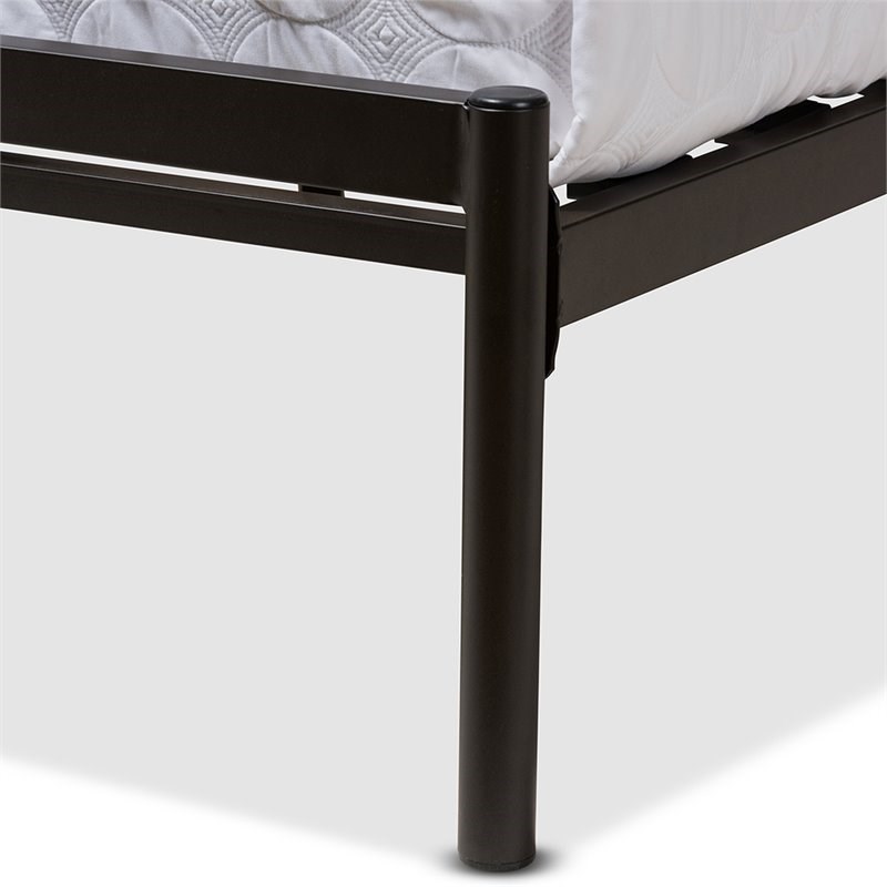 Bowery Hill Queen Metal Spindle Platform Bed in Black Homesquare