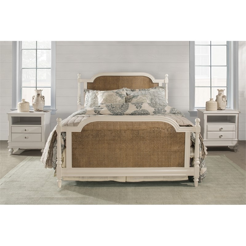 Bowery Hill Traditional King Bed with Metal Bed Rails Included