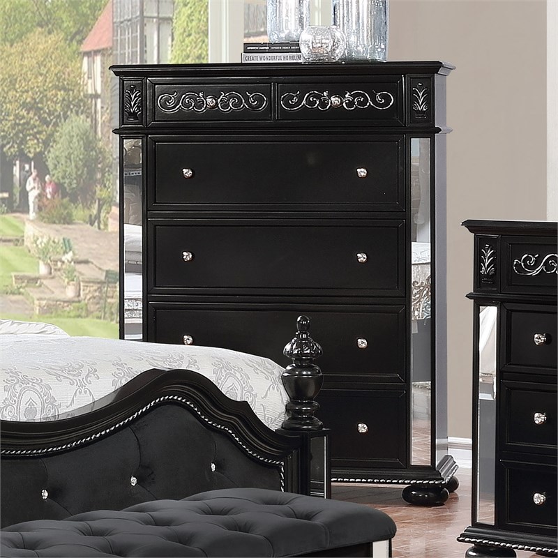 Bowery Hill Traditional Solid Wood 5-Drawer Chest in Black