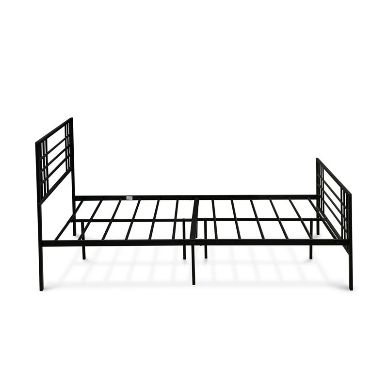 Bowery Hill Traditional Metal Queen Bed Frame in Black
