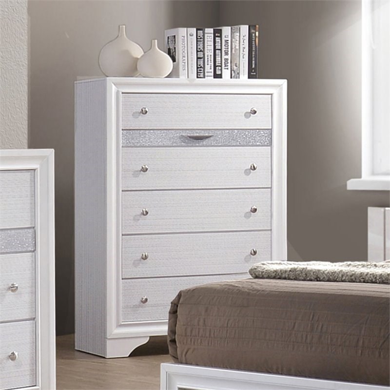 Bowery Hill Contemporary Solid Wood 5-Drawer Chest in White Finish