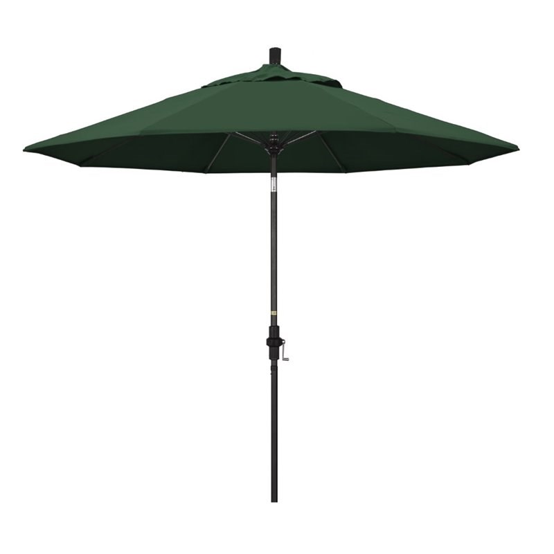 Pemberly Row Skye 9' Black Patio Umbrella in Olefin Hunter Green