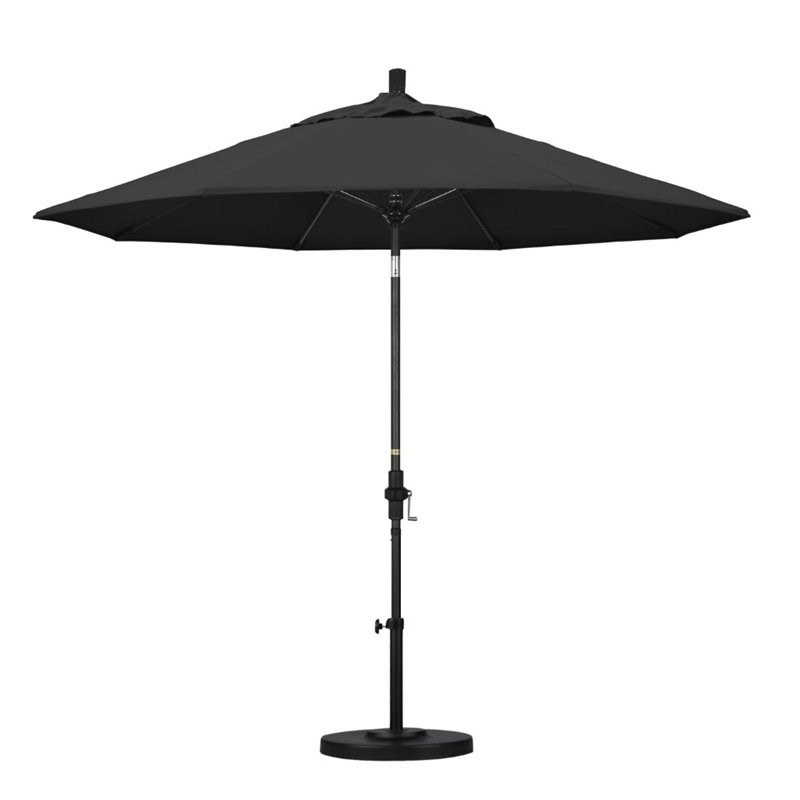 Pemberly Row Skye 9' Black Patio Umbrella in Pacifica Black