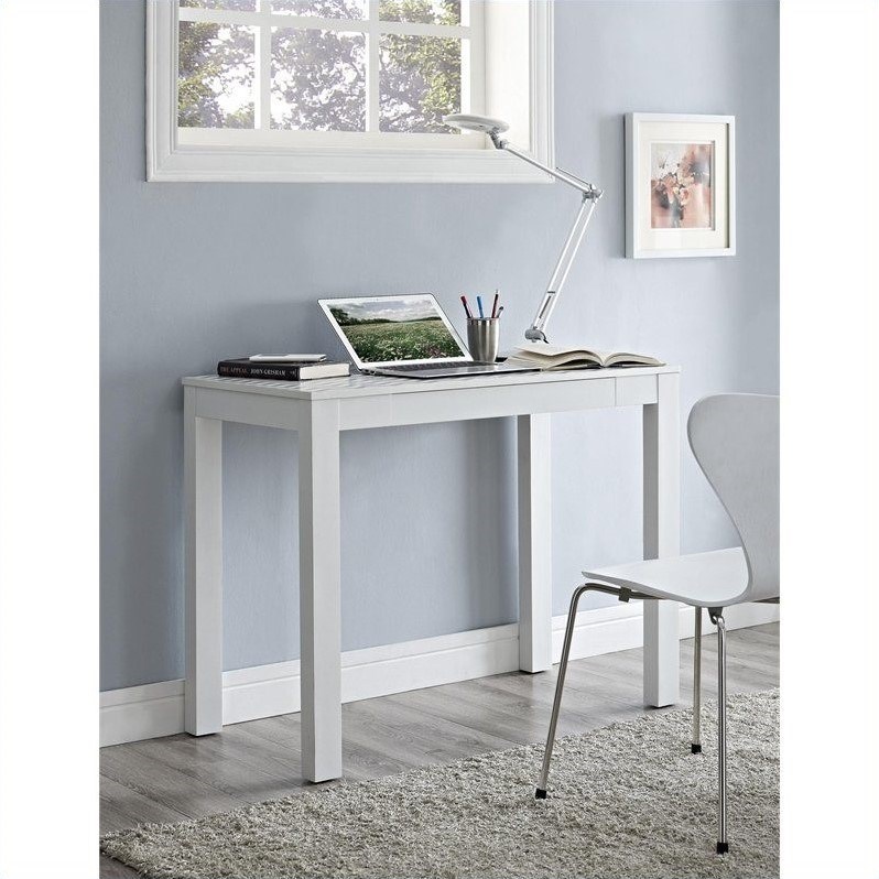Pemberly Row Modern 1 Drawer Home Office Desk in White Chevron