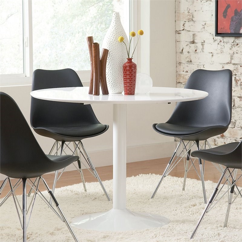 Pemberly Row Mid Century Modern Round Dining Table in White
