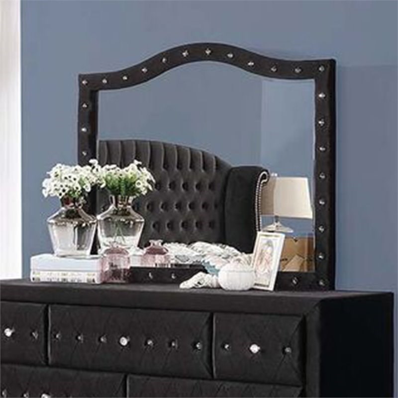 Pemberly Row 4 Piece Queen Wingback Bedroom Set in Black Finish