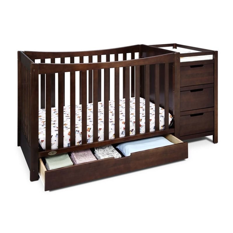 Graco Remi 4in1 Convertible Crib and Changer in Espresso Homesquare