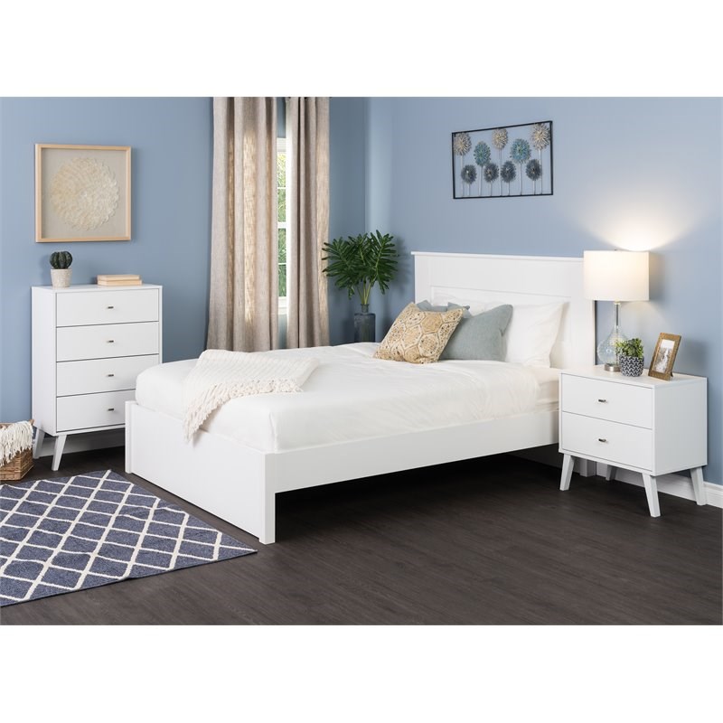 Home Square 4-Piece Set with 2 Modern Nightstands 7-Drawer Dresser and Chest