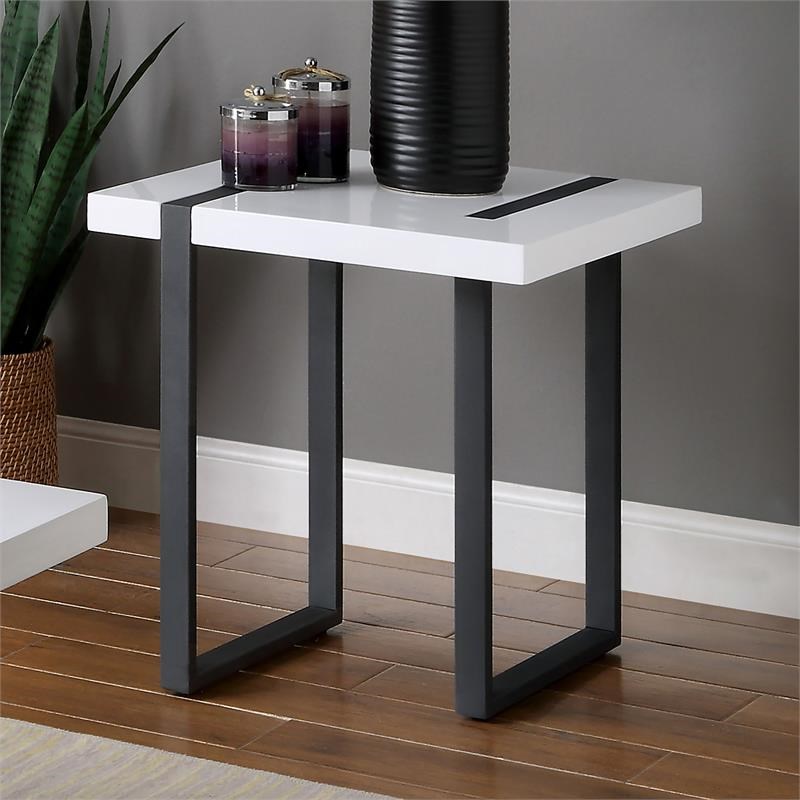 Home Square Aryala Contemporary Metal End Table in Black and White - Set of 2
