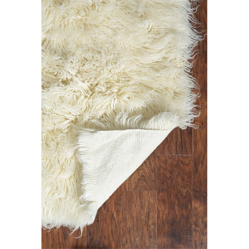 Laysan Home Transitional Flokati Hand Woven Wool 7'x10' Rectangle Rug in Natural
