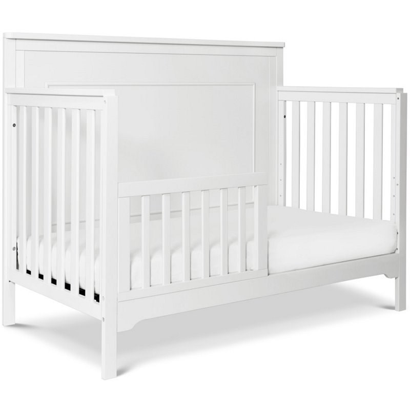 Carter's By DaVinci Dakota 4-in-1 Convertible Crib in White