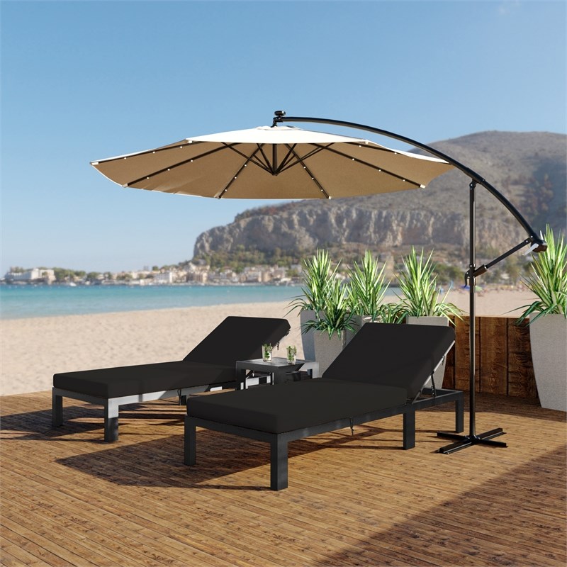LeisureMod Chelsea Chaise Lounge Chair With Black Cushions & Side Table