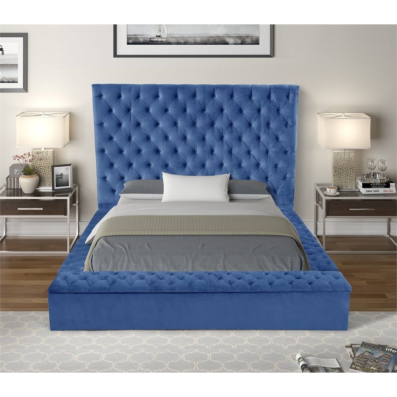 Nora Full 4 Pc Tufted Storage Bedroom Set made with Wood in Blue