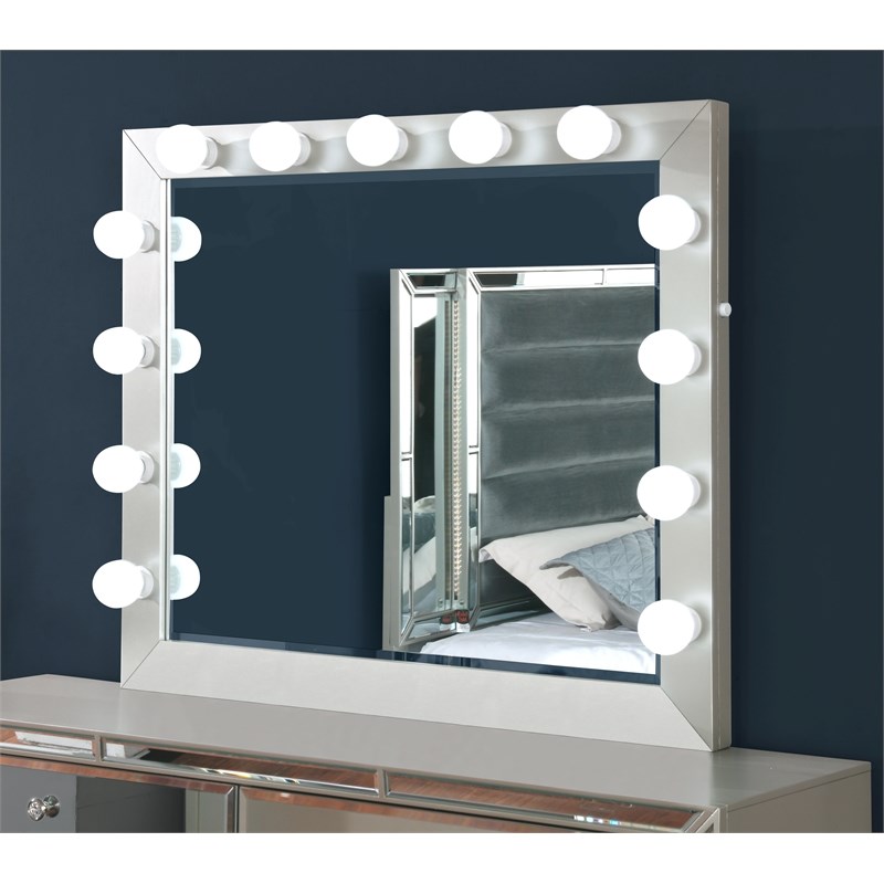 Modern Infinity Mirror Front Dresser Made With Wood in Silver