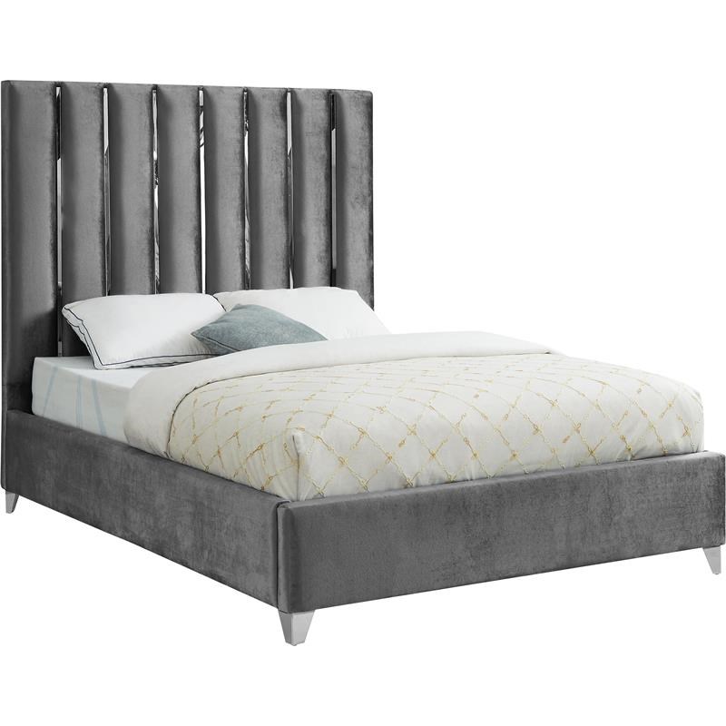 Meridian Furniture Enzo Solid Wood and Velvet Queen Bed in Gray