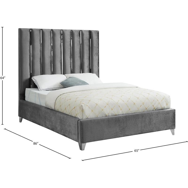 Meridian Furniture Enzo Solid Wood and Velvet Queen Bed in Gray